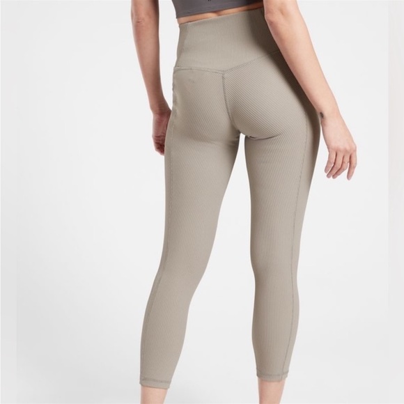 Athleta salutation stash rib athletic pants length 7/8, size small - Picture 4 of 12